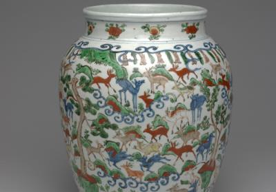 图片[2]-Vase with “One Hundred deer” in wucai painted enamels, Ming dynasty, Wanli reign, 1573-1620-China Archive